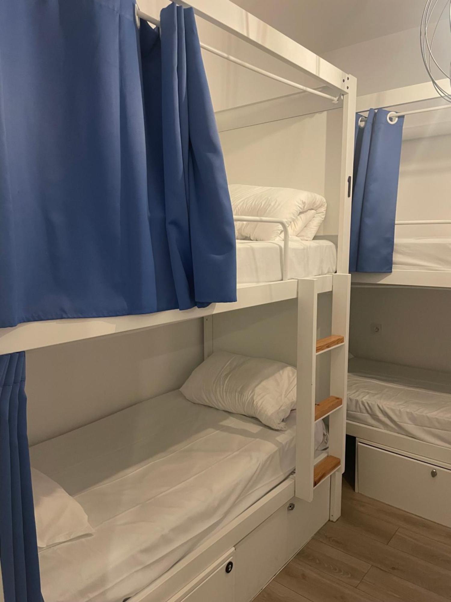 6-Bed Mixed Dormitory Room
